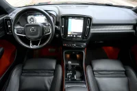 Volvo XC40 AWD H&K R-DESIGN XENIUM INTELLI PRO FULL 140kW thumbnail