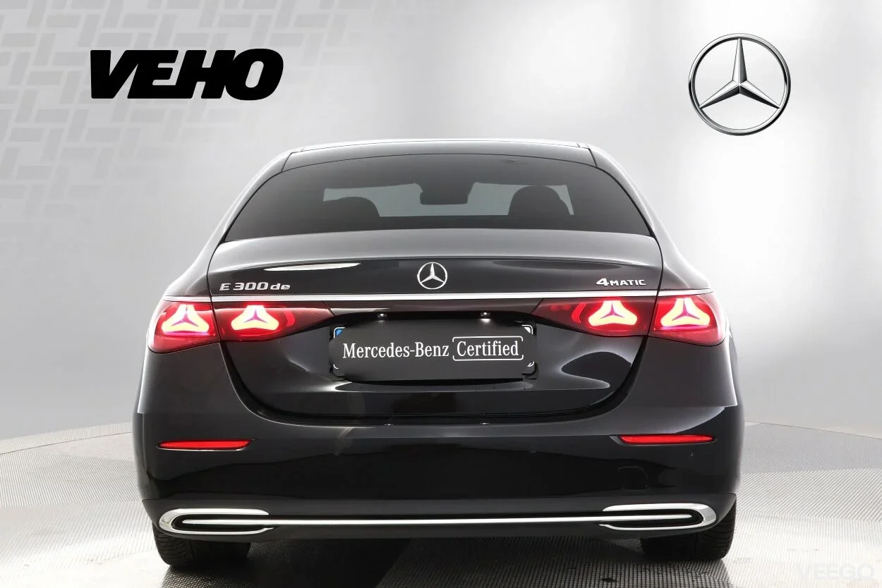 Mercedes-Benz E300 de 4Matic Exclusive Plug-in 2 145kW