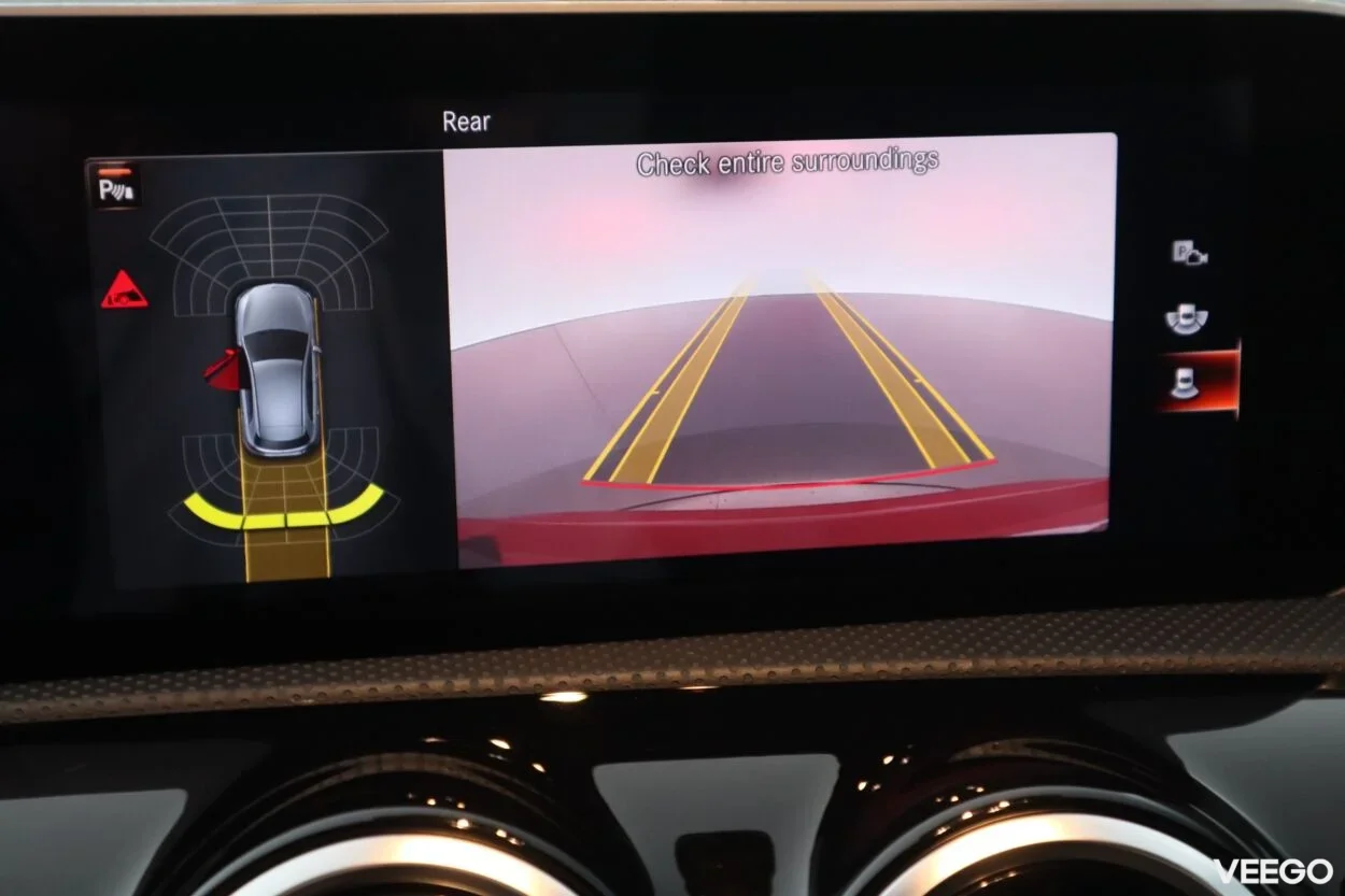 Mercedes-Benz A180 d AMG 1.5 85kW