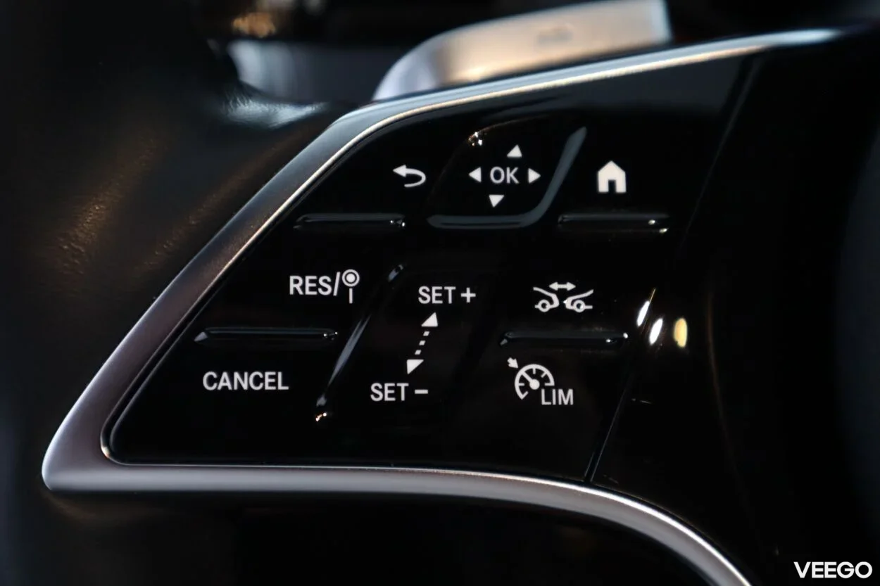 Mercedes-Benz E300 de 4Matic Exclusive Plug-in 2 145kW