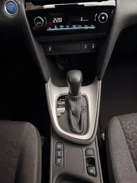 Toyota Yaris Cross 68kW thumbnail