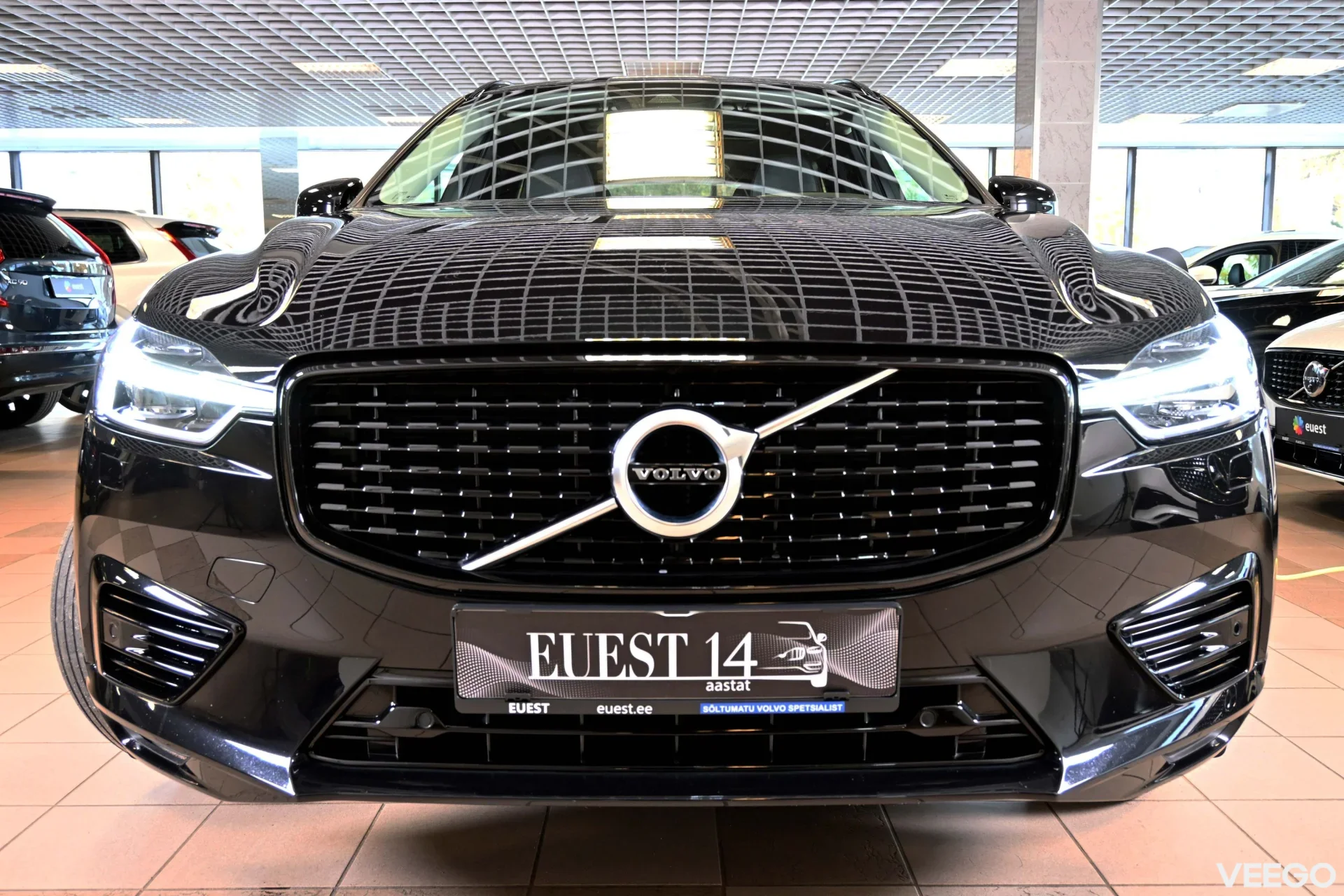 Volvo XC60 AWD R-DESIGN XENIUM INTELLI SAFE PRO 2 251kW