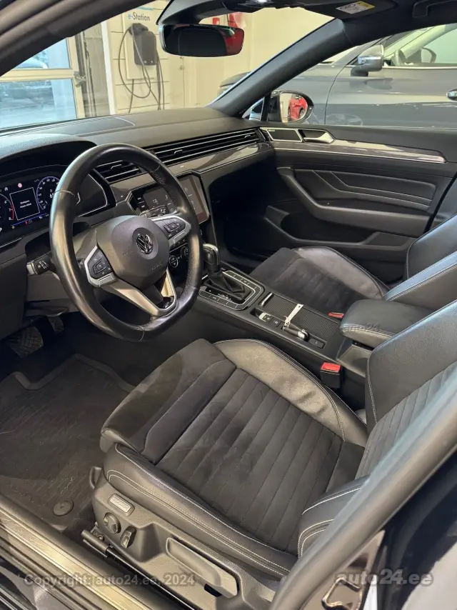 Image of Volkswagen Passat Executive 1.5 TSI 110kW 1.5 110kW
