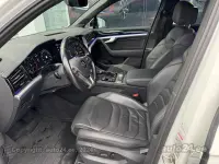 Volkswagen Touareg R-line 3.0 V6 170kW 3.0 170kW thumbnail