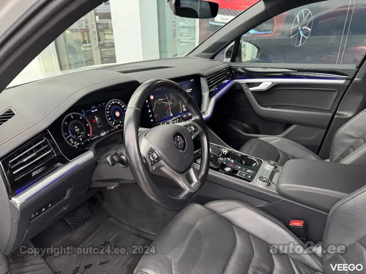 Volkswagen Touareg R-line 3.0 V6 170kW 3.0 170kW