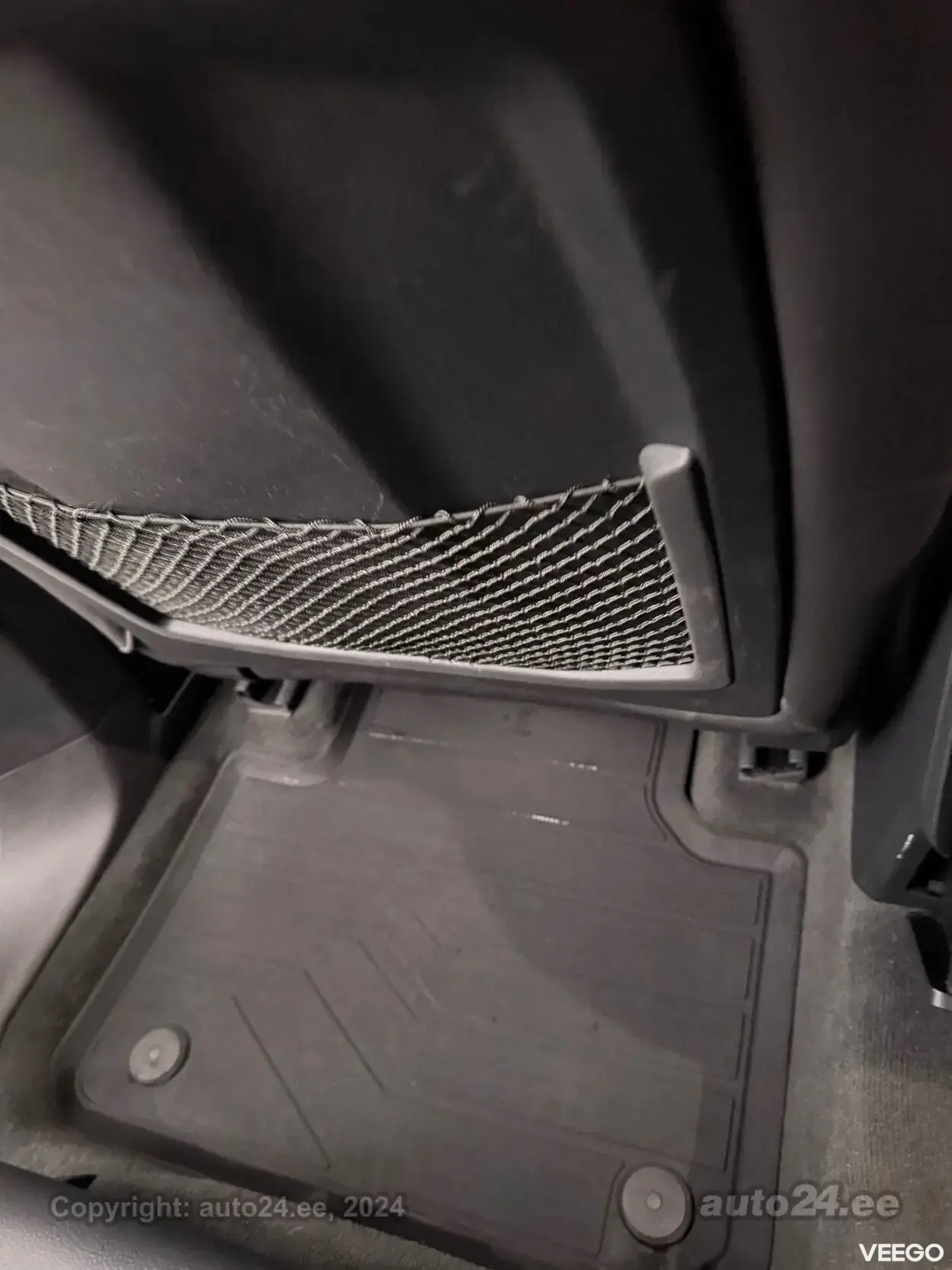 Volkswagen Touareg R-line 3.0 V6 170kW 3.0 170kW