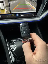 Volkswagen Touareg R-line 3.0 V6 170kW 3.0 170kW thumbnail