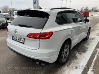 Volkswagen Touareg R-line 3.0 V6 170kW 3.0 170kW thumbnail