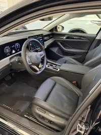 Volkswagen Passat Elegance 1.5 200kW 1.5 200kW thumbnail