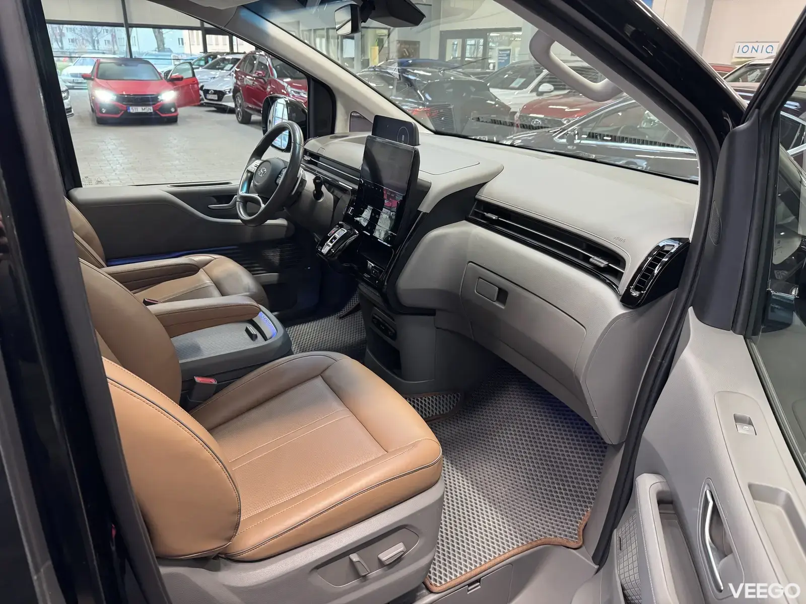 Hyundai Staria 2.2 130kW