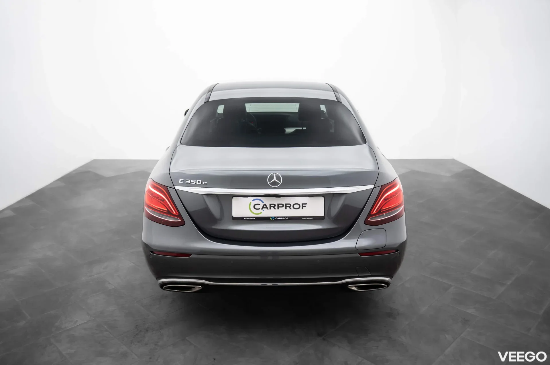 Mercedes-Benz E350 e Avantgarde 2.0 210kW
