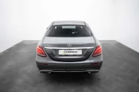 Mercedes-Benz E350 e Avantgarde 2.0 210kW thumbnail