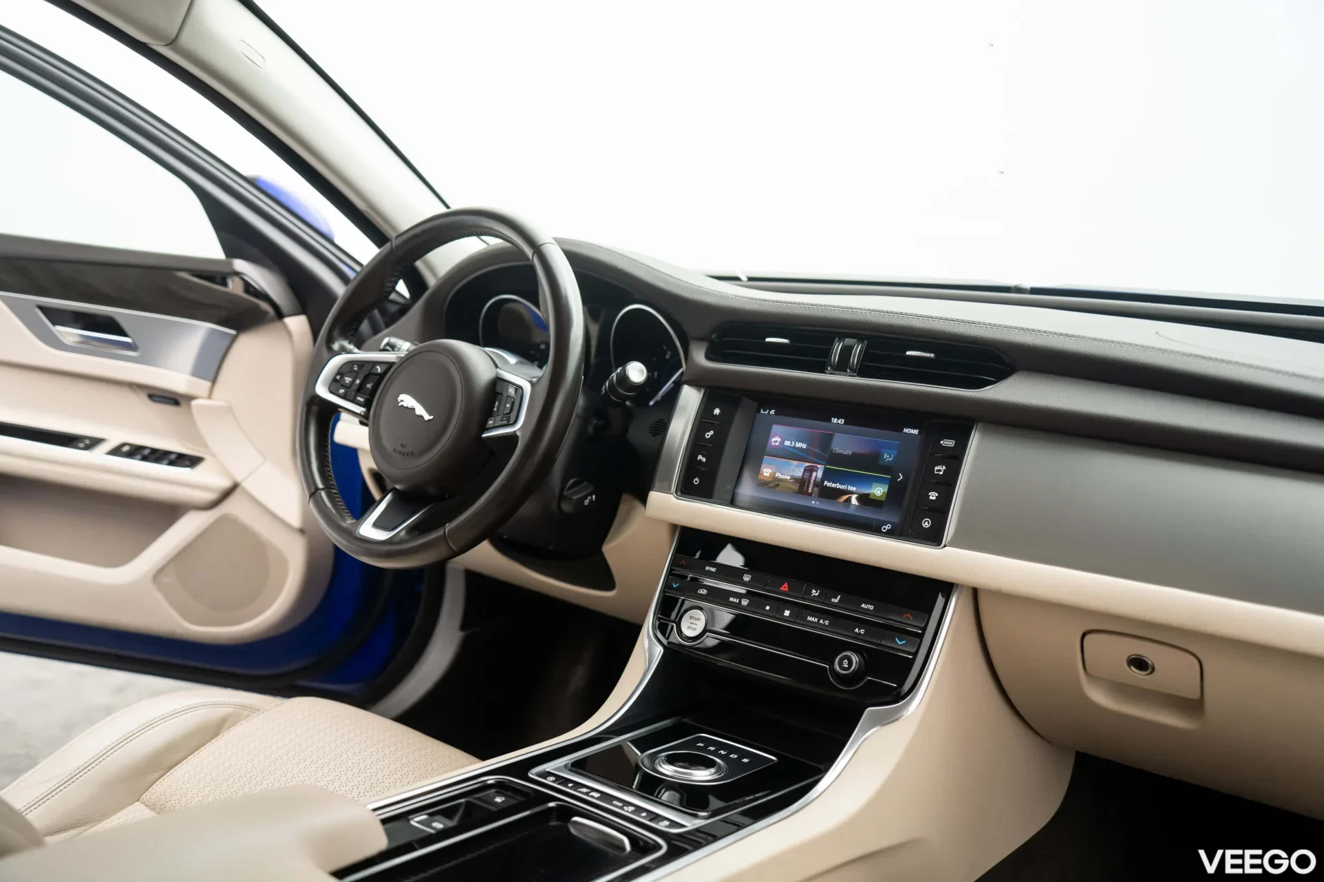 Jaguar XF 20d AWD 2.0 132kW