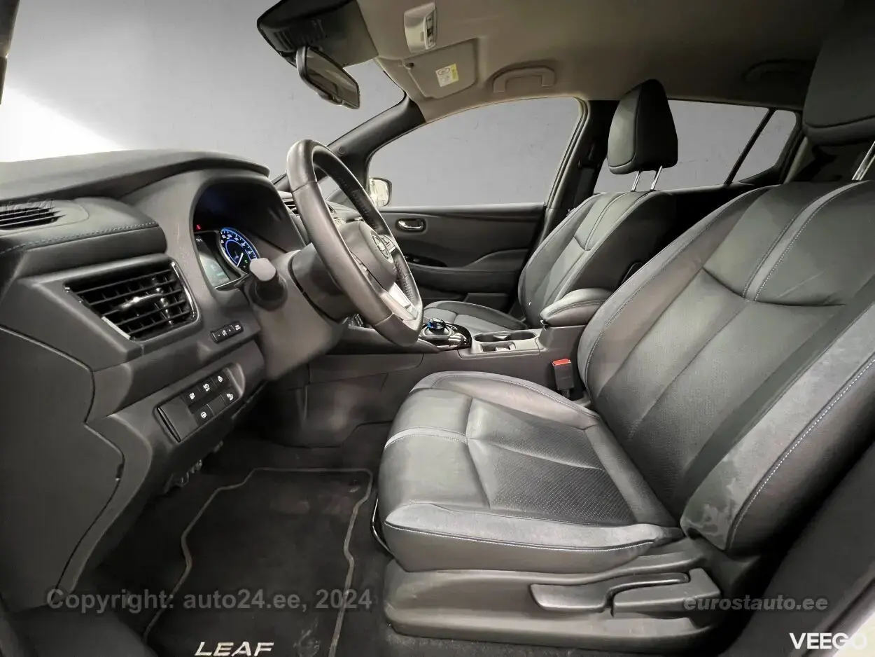Nissan Leaf Tekna ProPilot 40kWh 90kW 0.0 90kW