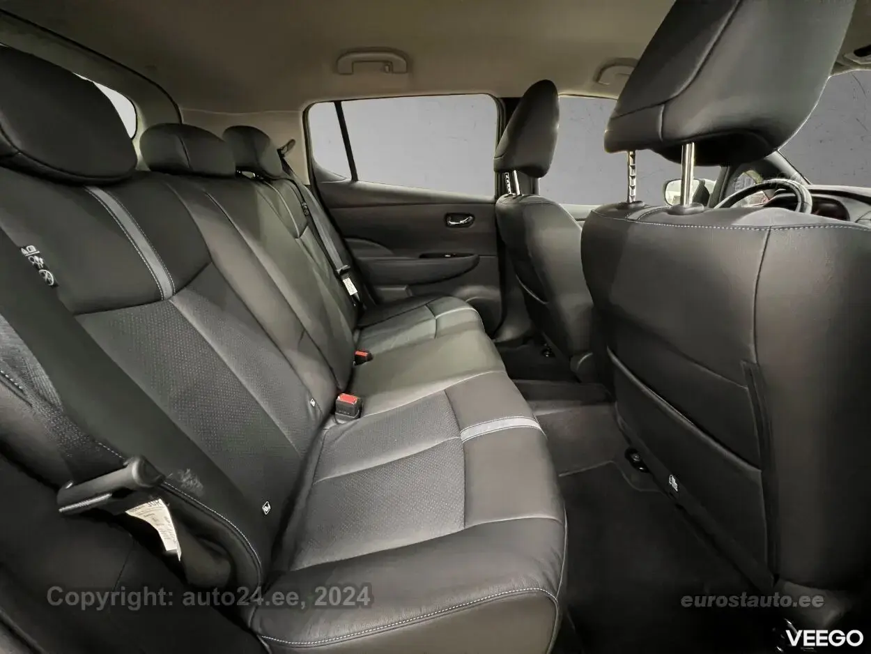 Nissan Leaf Tekna ProPilot 40kWh 90kW 0.0 90kW