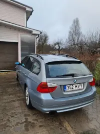 BMW 318 2.0 95kW thumbnail