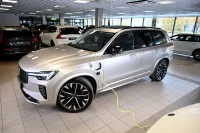 Volvo XC90 T8 TWIN ENGINE 7K AWD B&W 4C ULTRA DARK INTELLI SAFE PRO MY26 2 335kW thumbnail