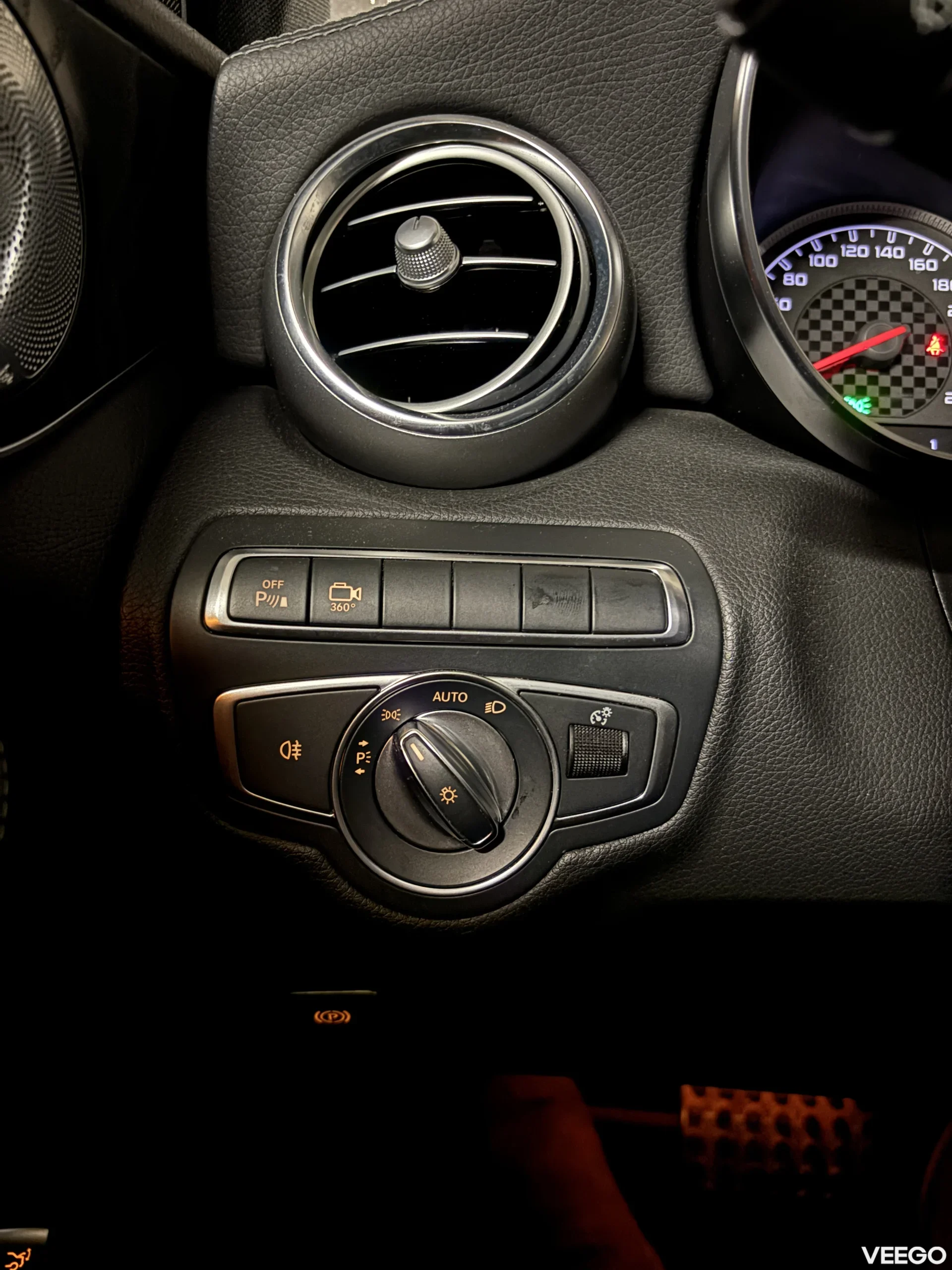 Mercedes-Benz C43 AMG 3.0 270kW