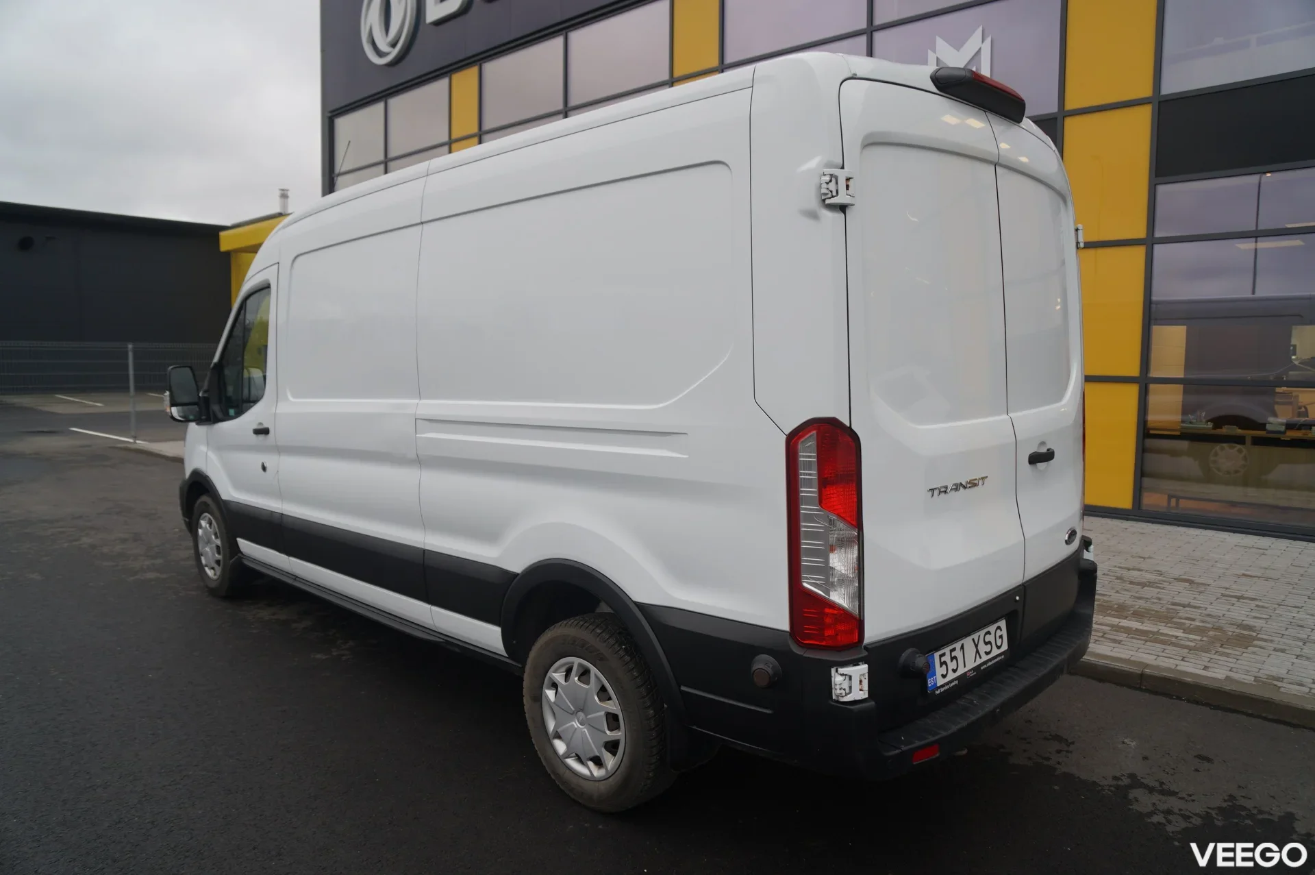 Ford Transit TDCI 350L VAN FWD 130HP 2 96kW