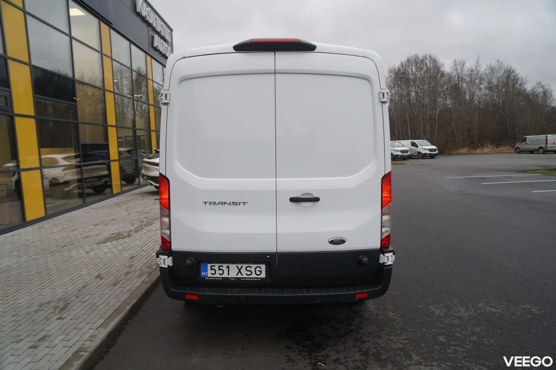 Ford Transit TDCI 350L VAN FWD 130HP 2 96kW