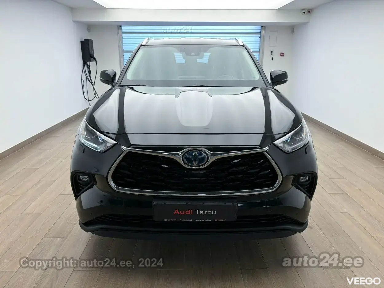 Toyota Highlander SUV HybridDynamic 2.5 140kW 2.5 140kW