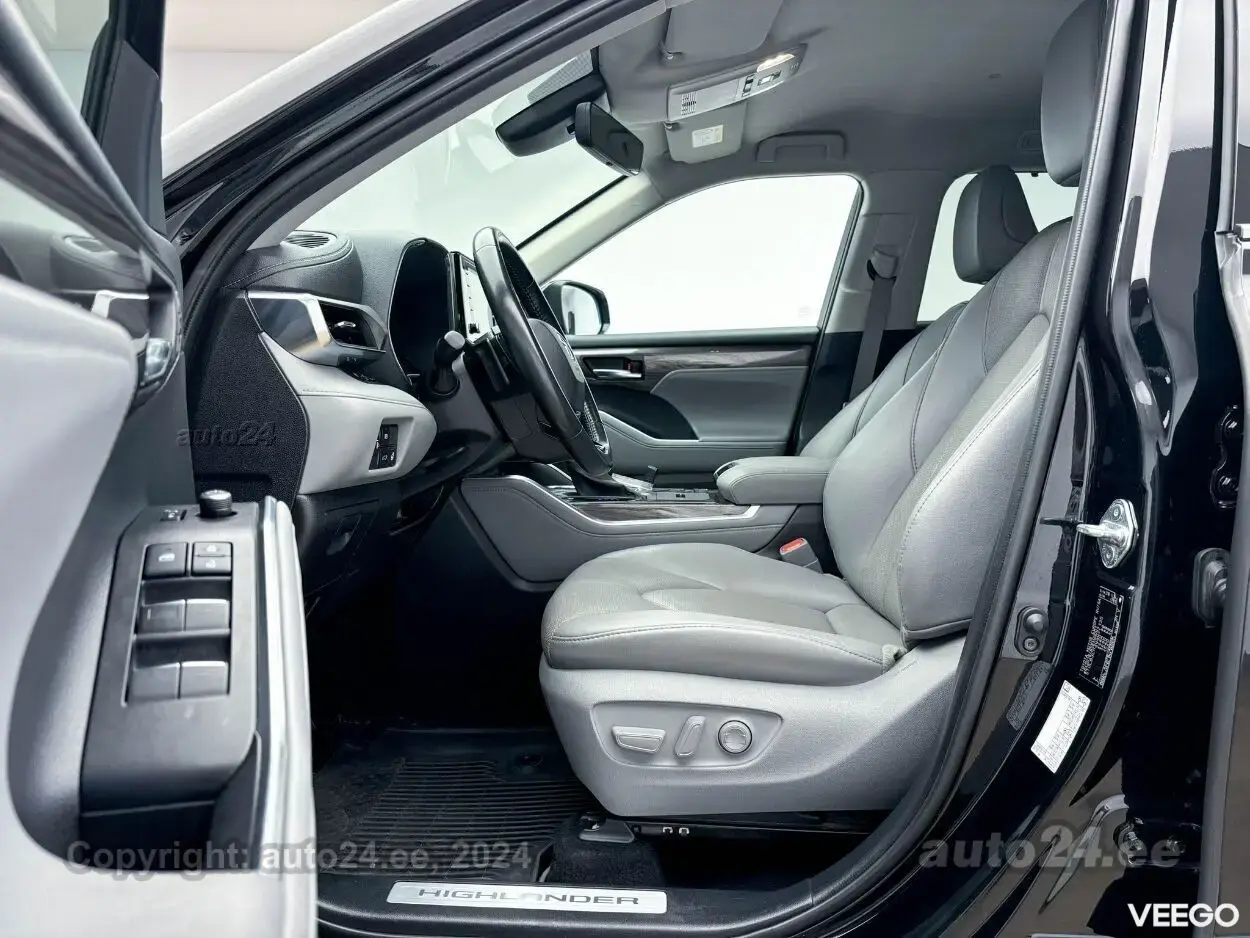 Toyota Highlander SUV HybridDynamic 2.5 140kW 2.5 140kW