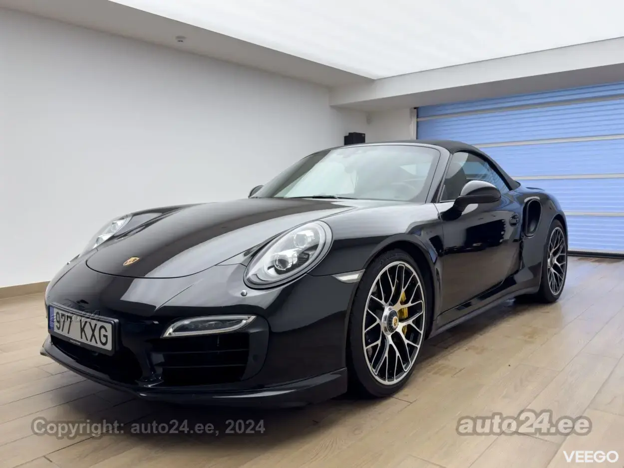 Porsche 911 Turbo S 3.8 412kW 3.8 412kW