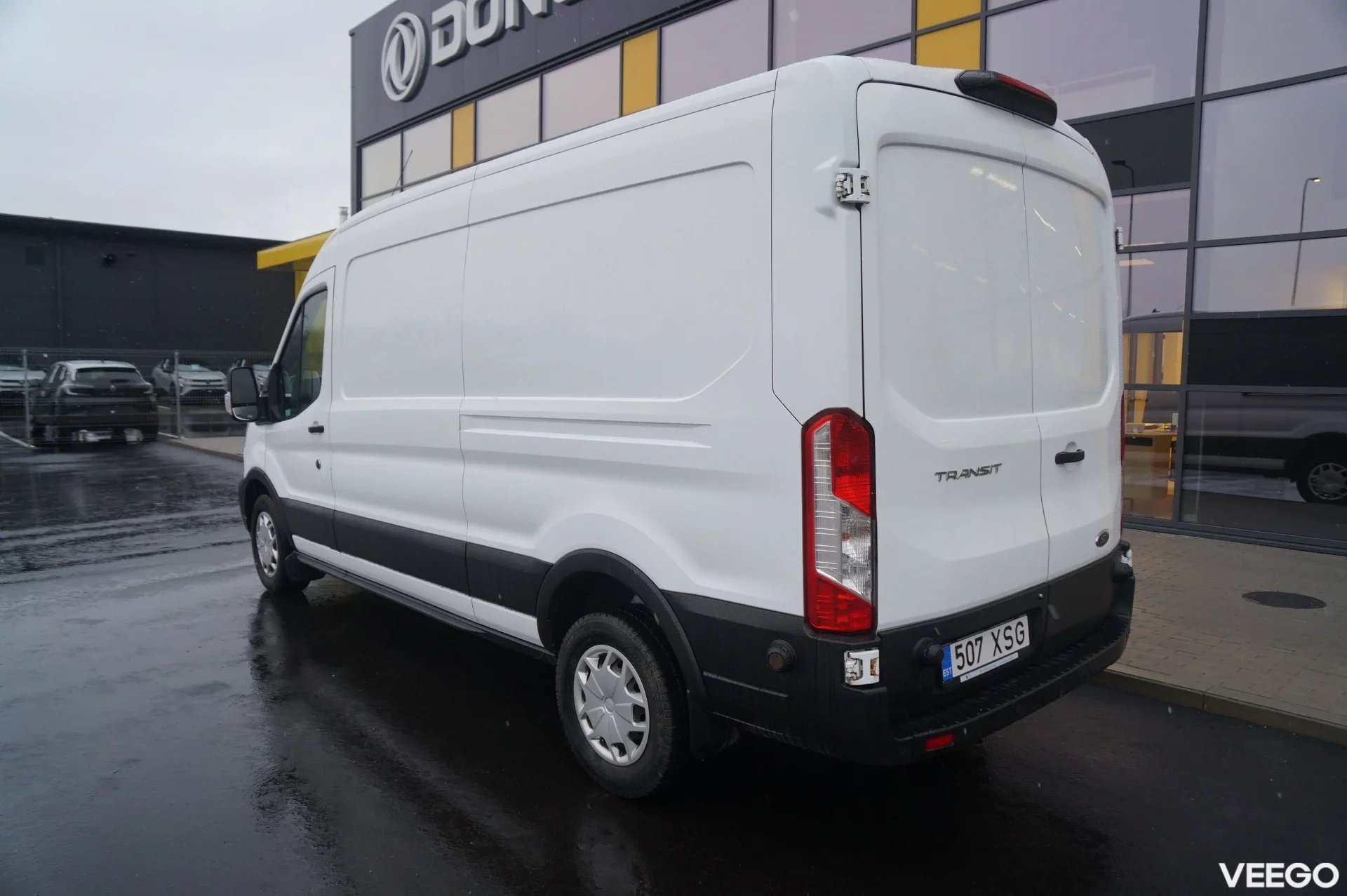 Ford Transit TDCI 350L VAN FWD 130HP 2 96kW