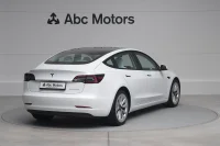 Tesla Model 3 Long Range AWD Dual Motor thumbnail