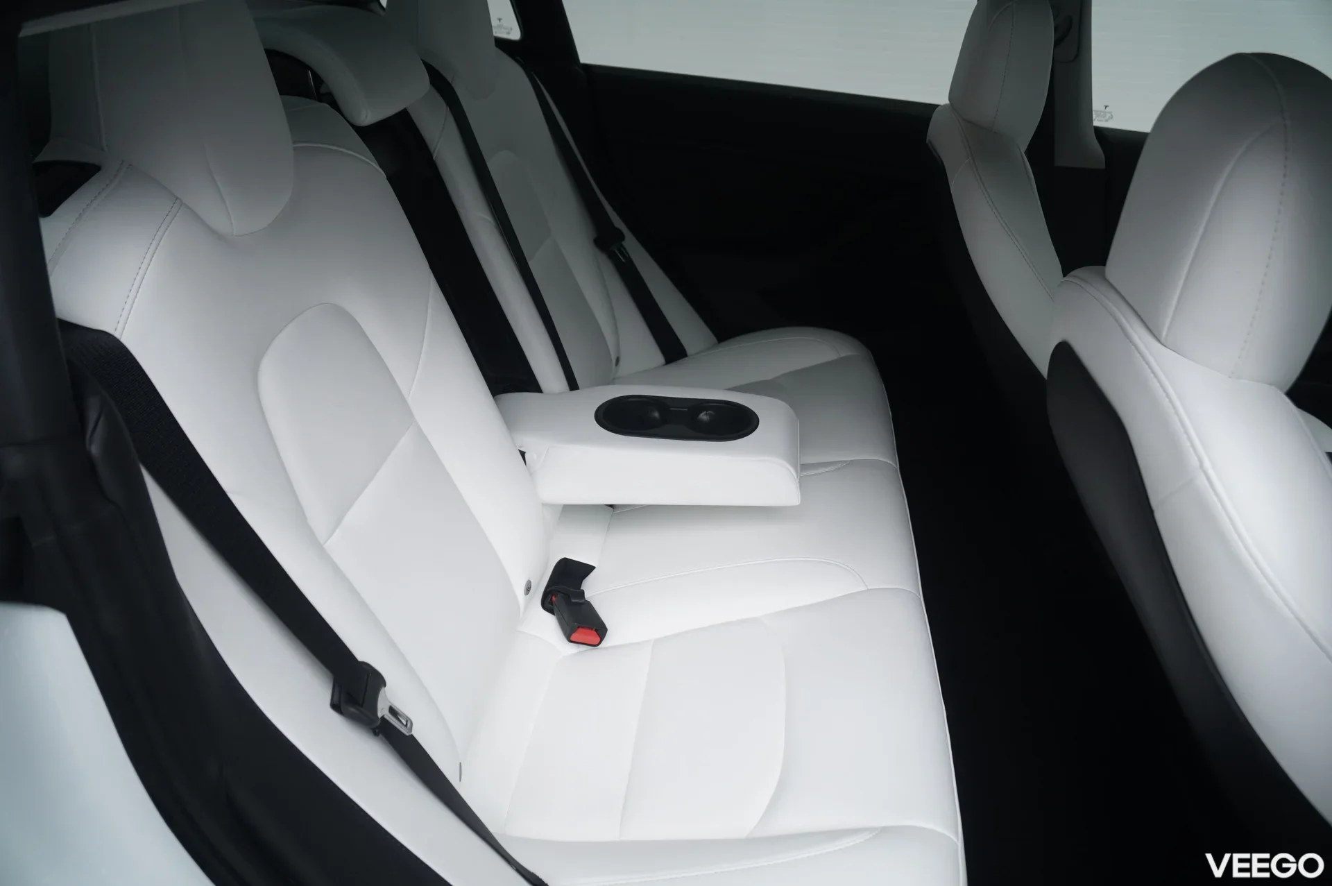 Tesla Model 3 Long Range AWD Dual Motor