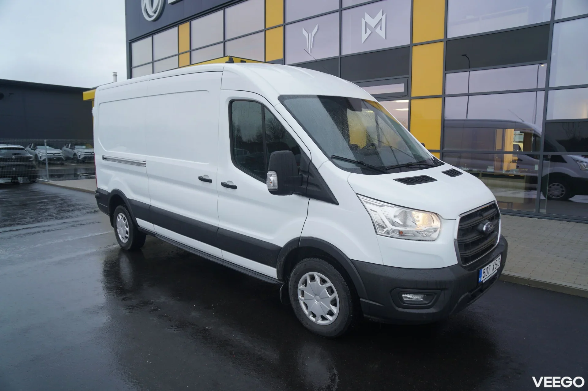 Ford Transit TDCI 350L VAN FWD 130HP 2 96kW