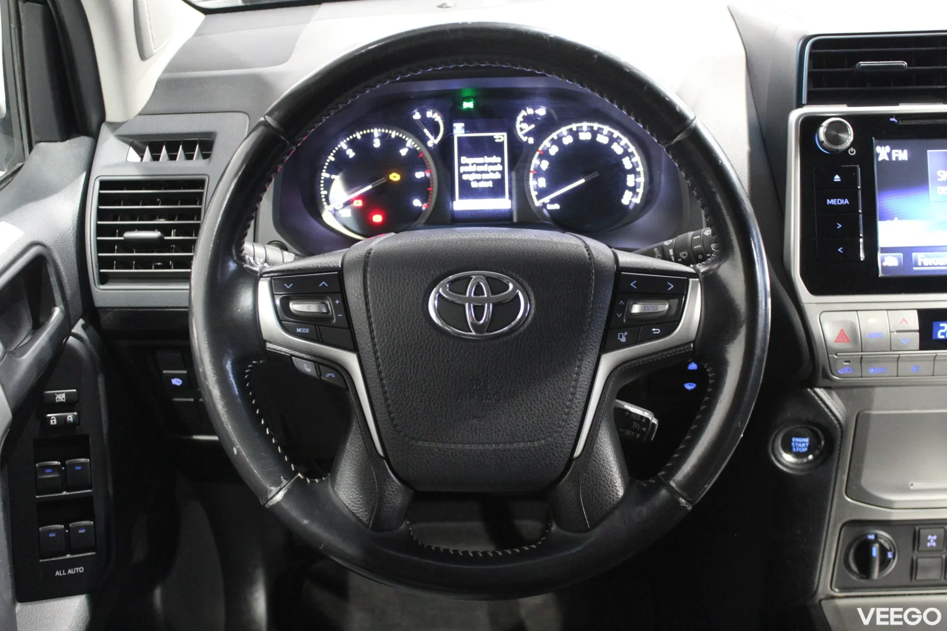 Toyota Land Cruiser 150 Luxury 4WD N1 2.8 130kW