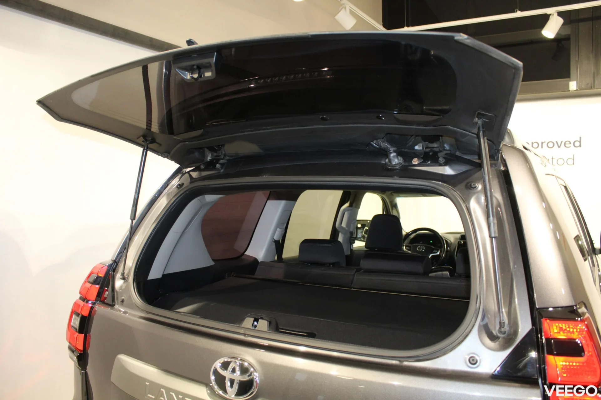 Toyota Land Cruiser 150 Luxury 4WD N1 2.8 130kW