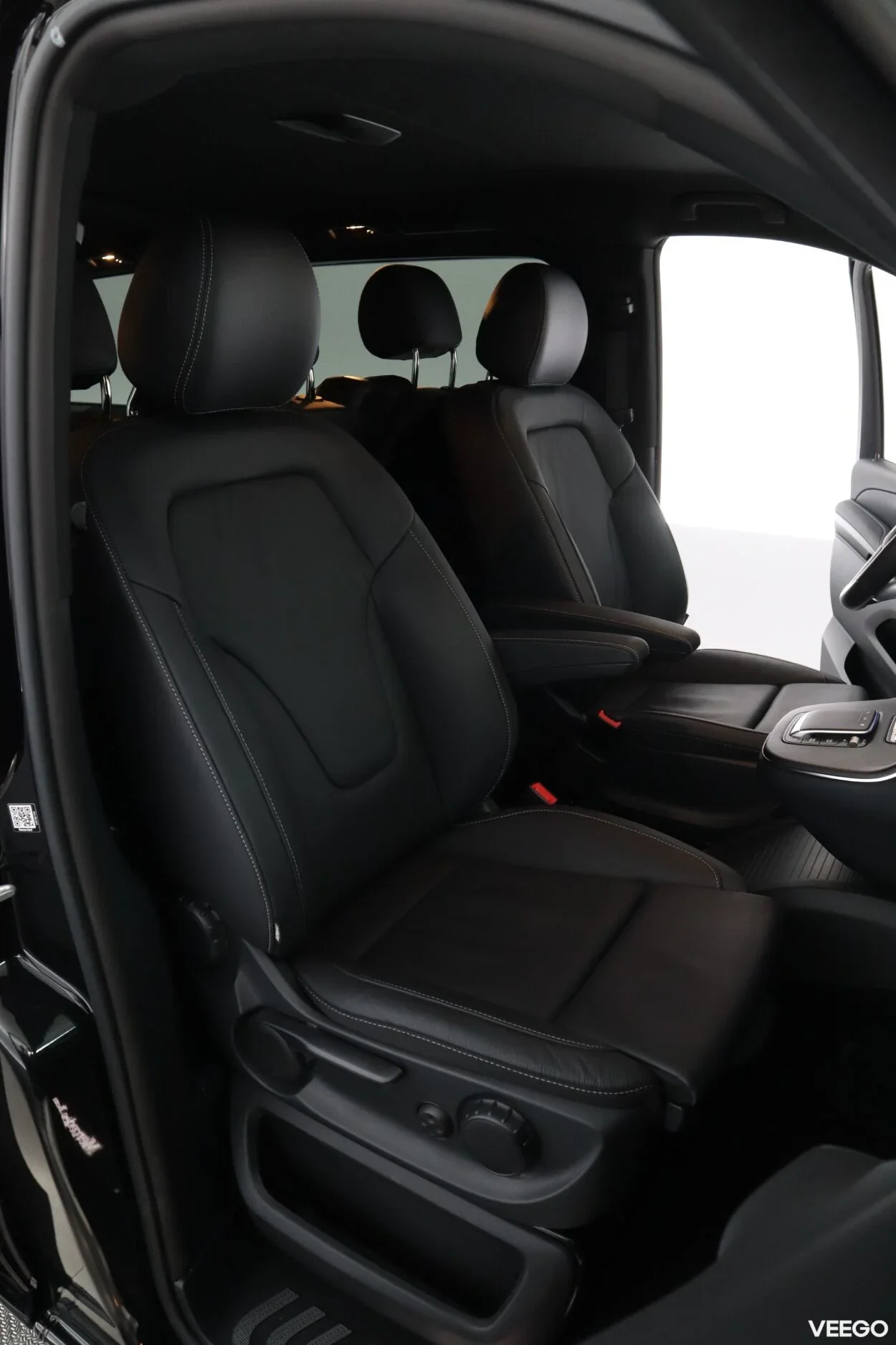 Mercedes-Benz V300 d 4Matic Avantgarde A3 174kW