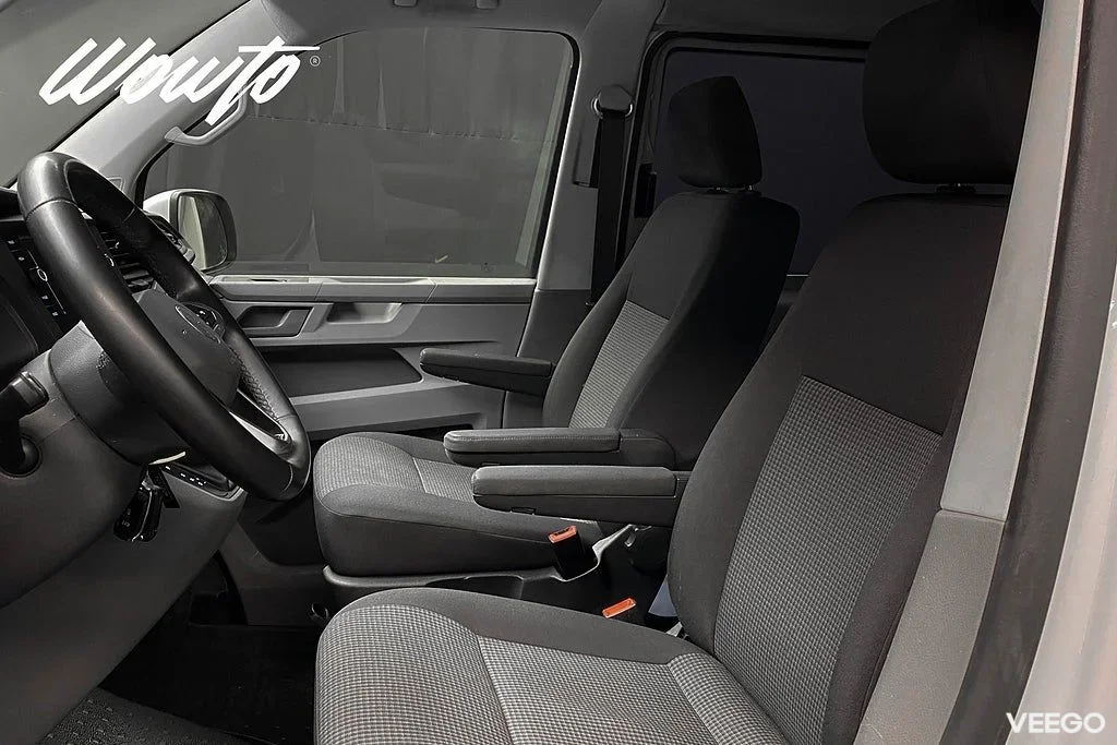 Volkswagen Transporter Kombi 2.0 TDI 4M DSG L2 5-Sits 110kW