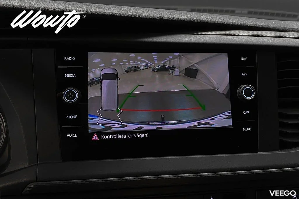 Volkswagen Transporter Kombi 2.0 TDI 4M DSG L2 5-Sits 110kW