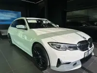 BMW 320 2.0 140kW thumbnail
