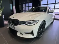 BMW 320 2.0 140kW thumbnail