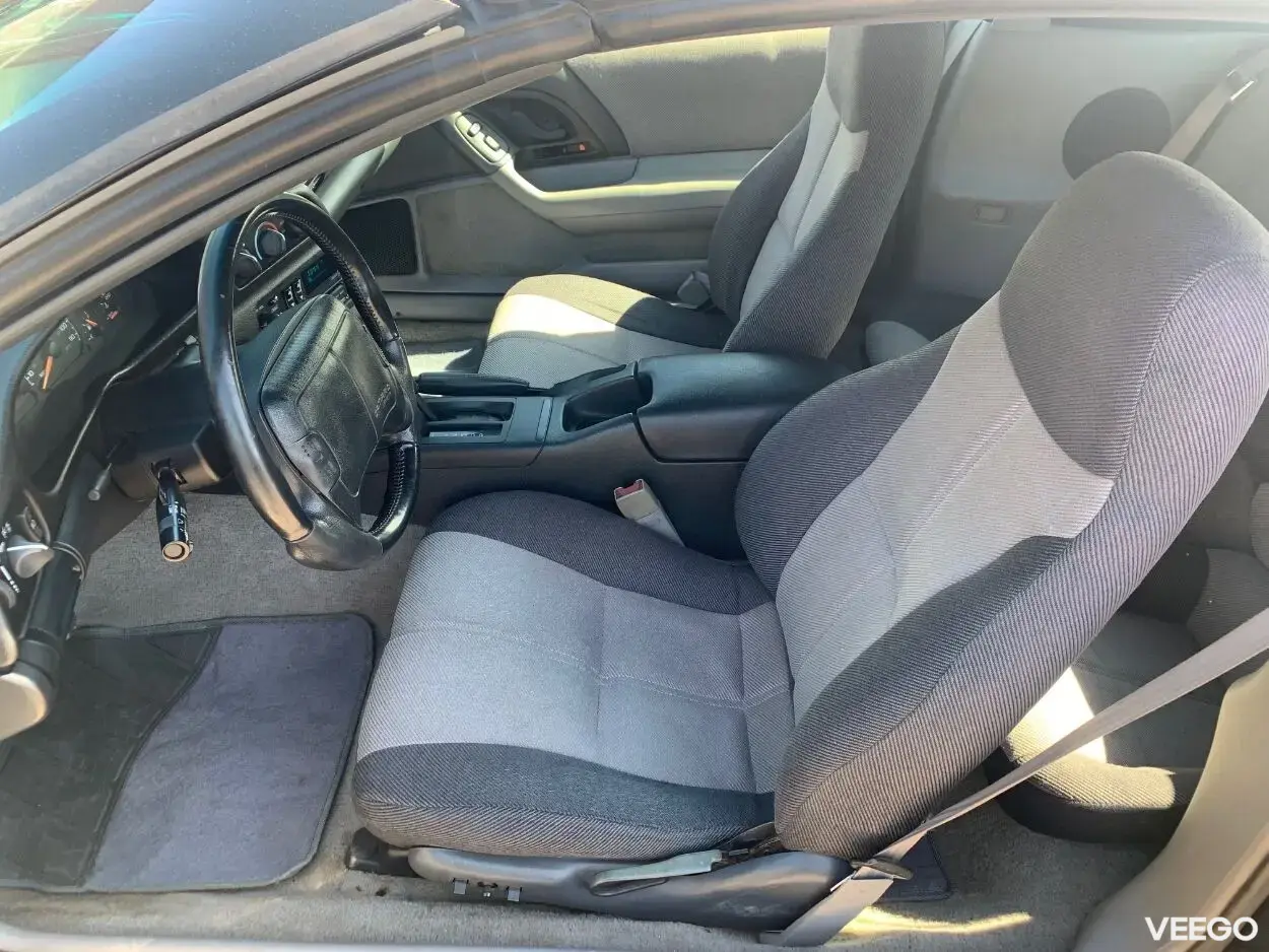 Chevrolet Camaro Z28 Convertible 5.7 V8 275hp 5.7 210kW