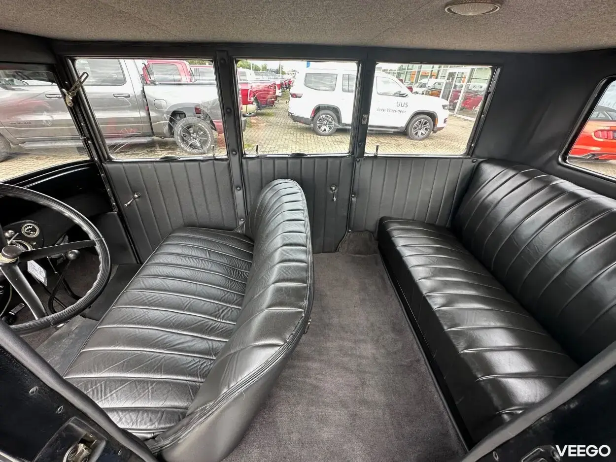 Dodge Brothers Business Sedan 3.5 R4 35hp 3.5