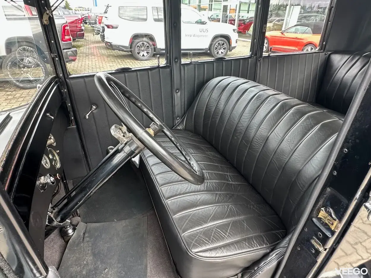 Dodge Brothers Business Sedan 3.5 R4 35hp 3.5