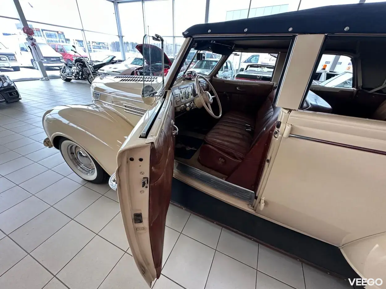 Dodge D13 Betty Boop Restomod 5.9 V8 5.9 132kW