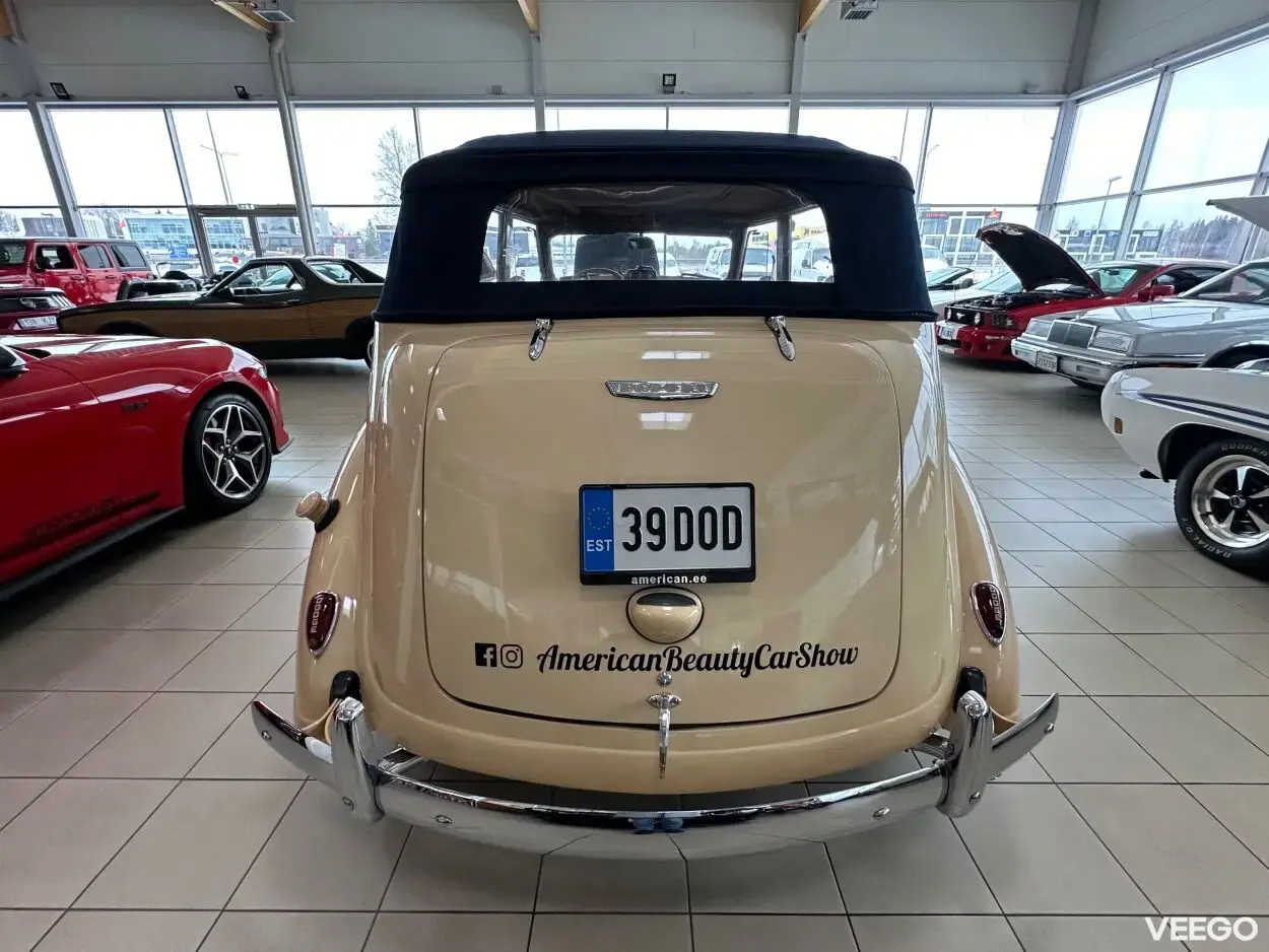 Dodge D13 Betty Boop Restomod 5.9 V8 5.9 132kW