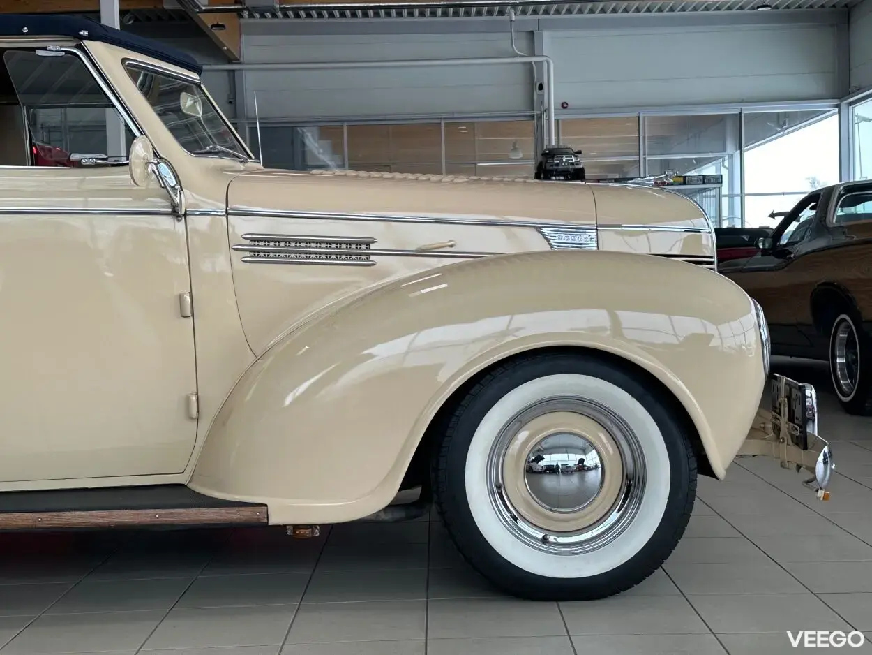 Dodge D13 Betty Boop Restomod 5.9 V8 5.9 132kW