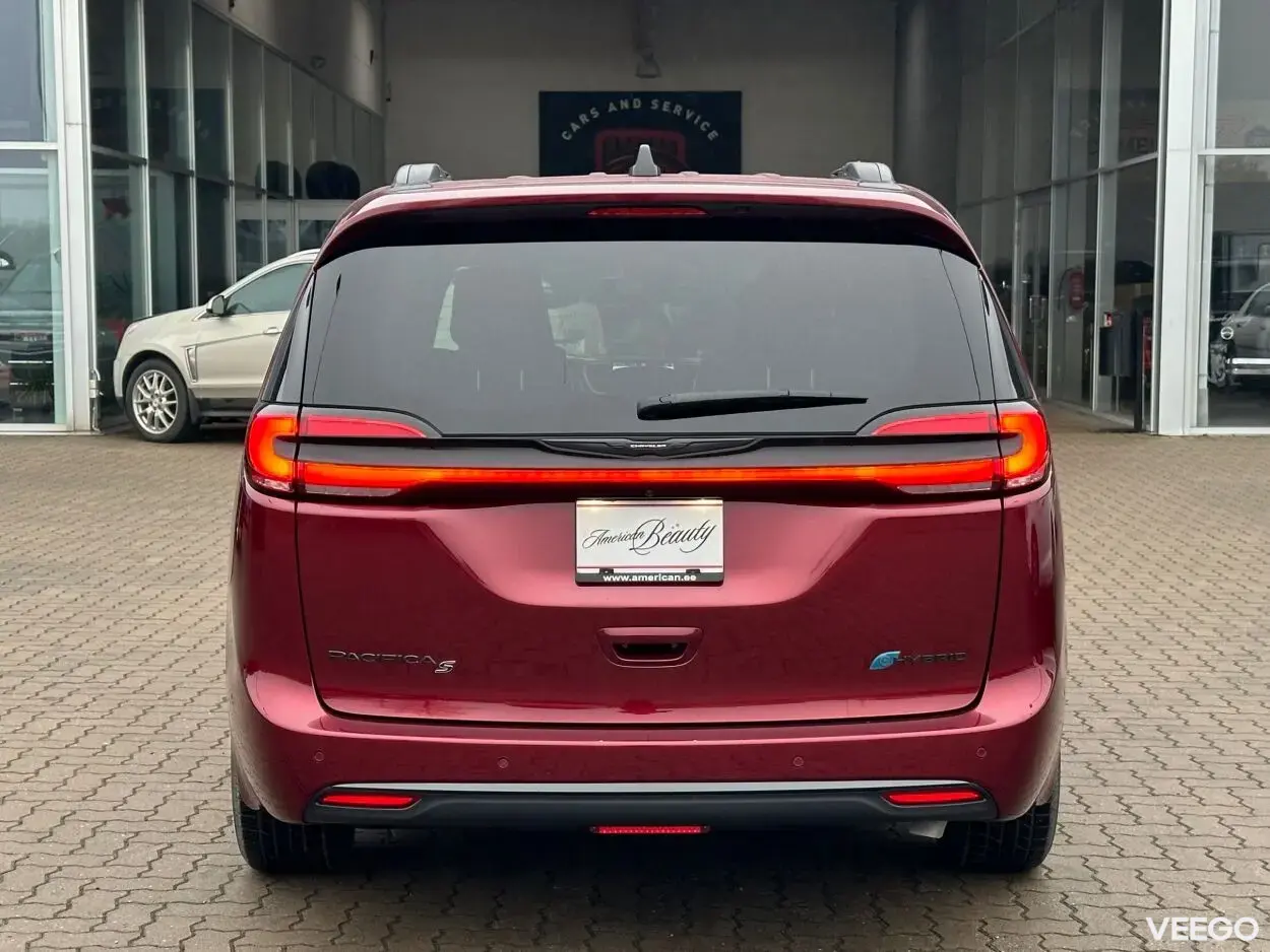 Chrysler Pacifica Hybrid S 3.6 V6 Pentastar 3.6