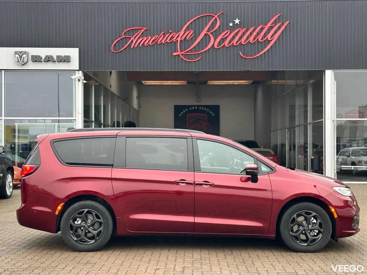 Chrysler Pacifica Hybrid S 3.6 V6 Pentastar 3.6