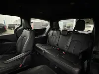 Chrysler Pacifica Hybrid S 3.6 V6 Pentastar 3.6 thumbnail