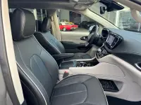 Chrysler Pacifica Limited AWD 3.6 V6 Pentastar 3.6 thumbnail