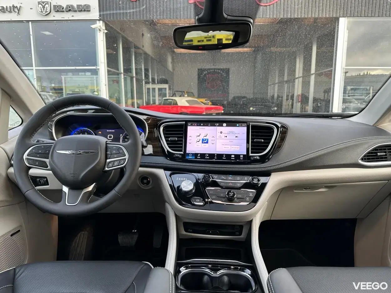 Chrysler Pacifica Limited AWD 3.6 V6 Pentastar 3.6