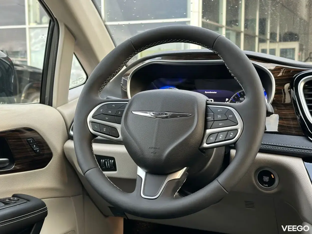 Chrysler Pacifica Limited AWD 3.6 V6 Pentastar 3.6